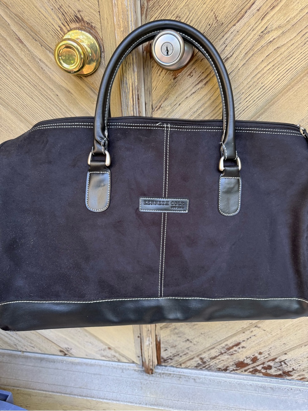 Kenneth Cole Black Suede & Leather Travel Bag